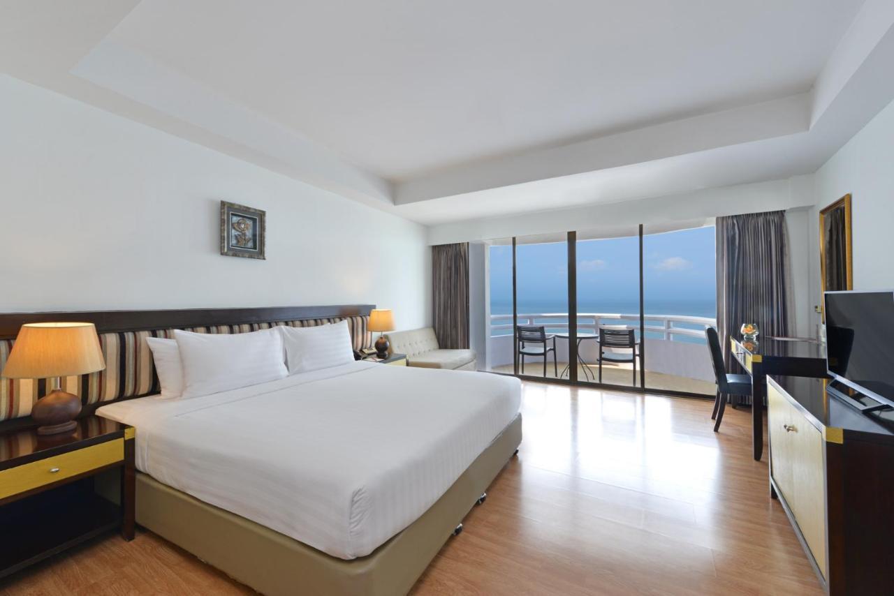 D Varee Jomtien Beach, Pattaya Exterior foto